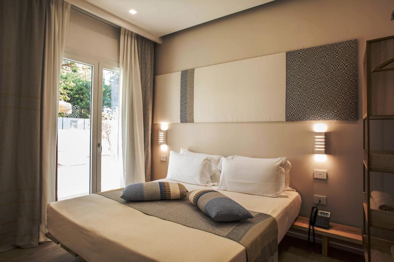 Noha Lifestyle Hotel - Adults Only Pula Buitenkant foto