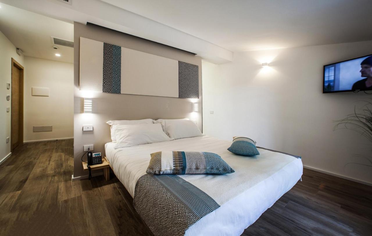 Noha Lifestyle Hotel - Adults Only Pula Buitenkant foto