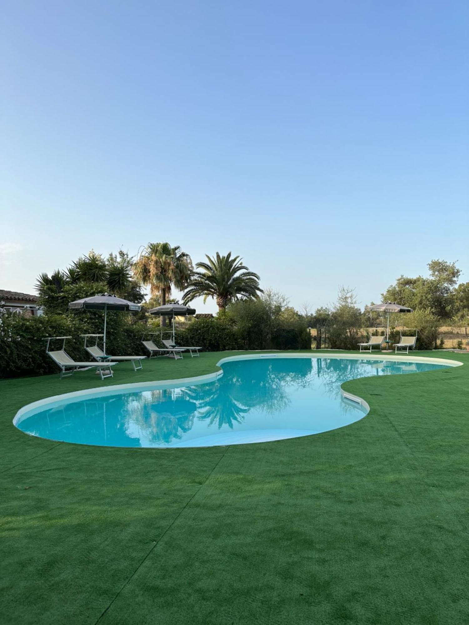 Noha Lifestyle Hotel - Adults Only Pula Buitenkant foto