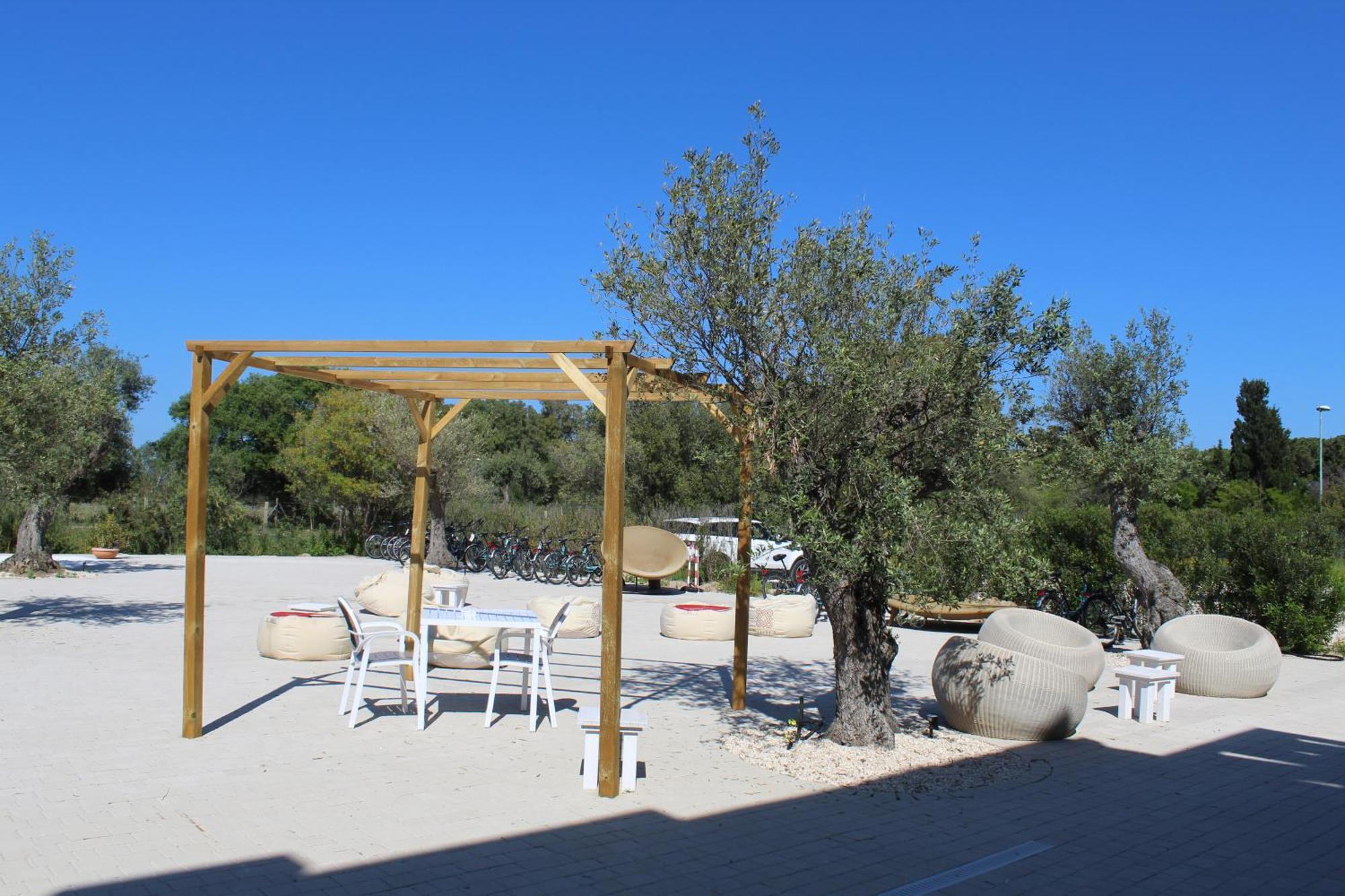 Noha Lifestyle Hotel - Adults Only Pula Buitenkant foto